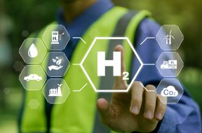 Ohmium Partners with Tata Projects to Advance Green Hydrogen Initiatives in India