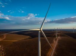 Old style tech to give major boost to Australia’s shift to wind and solar