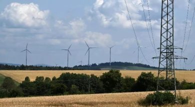 US to open Energy Department land to clean energy development