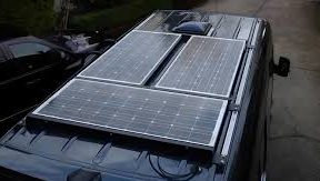 vehicle with solar roof_EVs